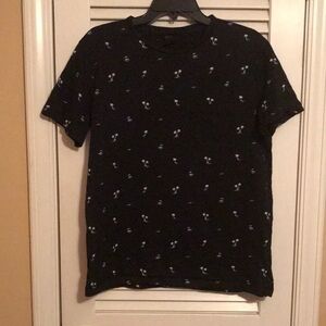 H&m Tee Size M Black Palm Trees Patch pocket on front Short sleeves spring tee